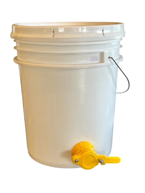 5 Gallon Honey Bottling Bucket